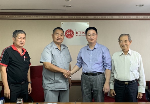 世界最大的糖企-泰国KTIS集团购买50台EAMC全自动世界杯压球